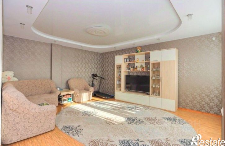 3-комн квартира 33-й микрорайон, 1