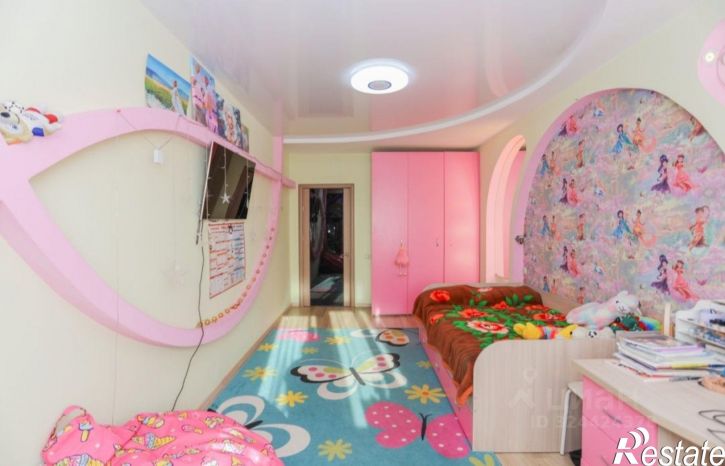 3-комн квартира 33-й микрорайон, 1