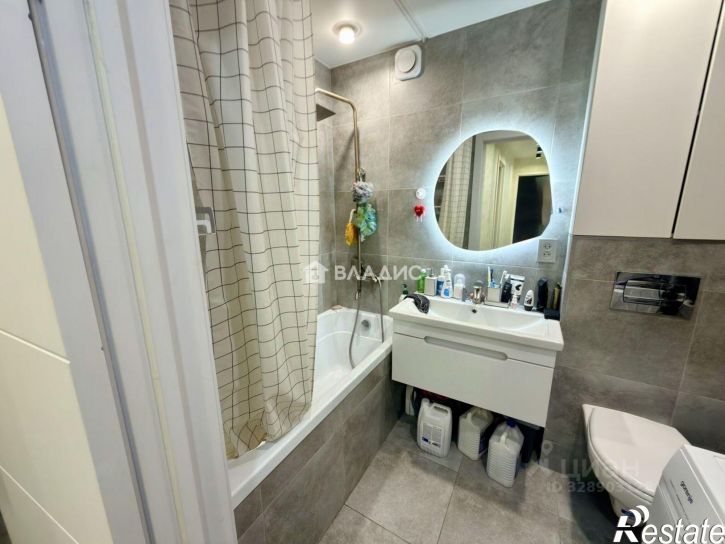 2-комн квартира 11-й микрорайон, 7