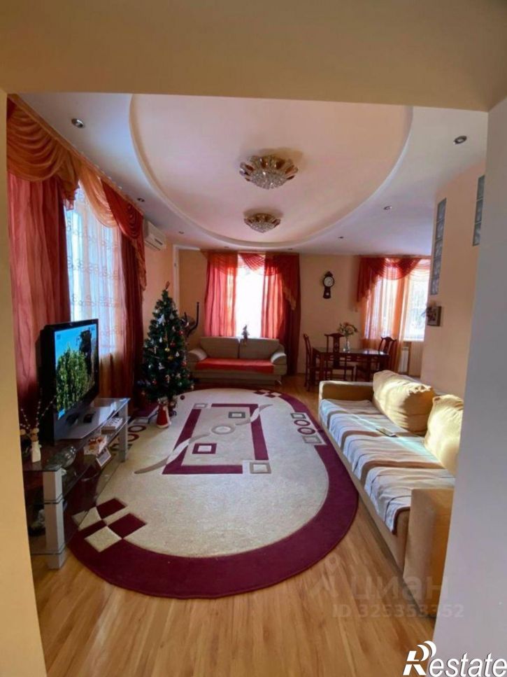 3-комн квартира 211-й квартал, 14