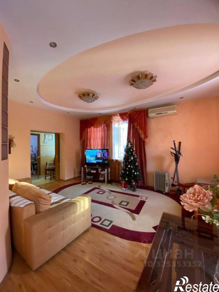 3-комн квартира 211-й квартал, 14