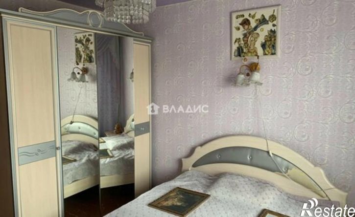 2-комн квартира 9-й микрорайон, 84