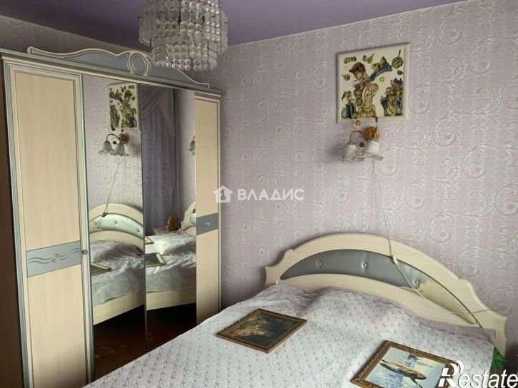 2-комн квартира 9-й микрорайон, 84