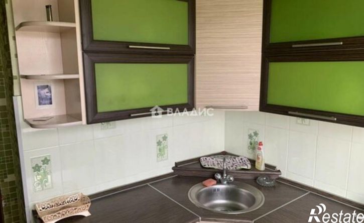 2-комн квартира 9-й микрорайон, 84