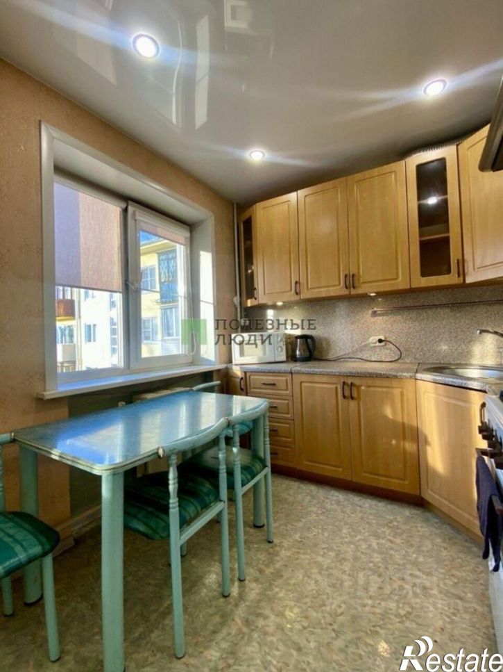 3-комн квартира 93 кв-л, д.27