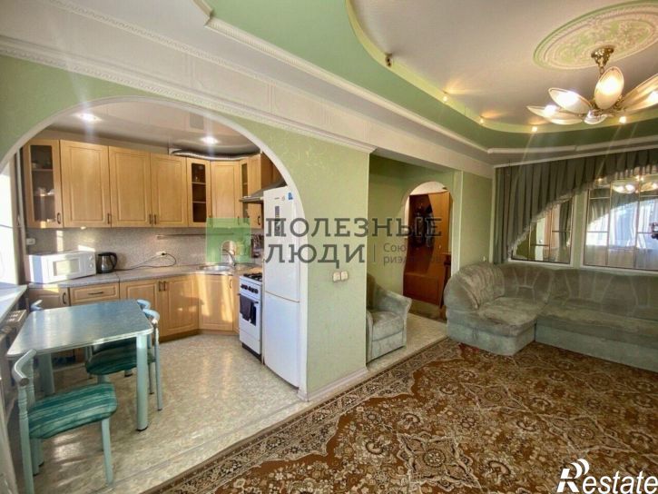 3-комн квартира 93 кв-л, д.27