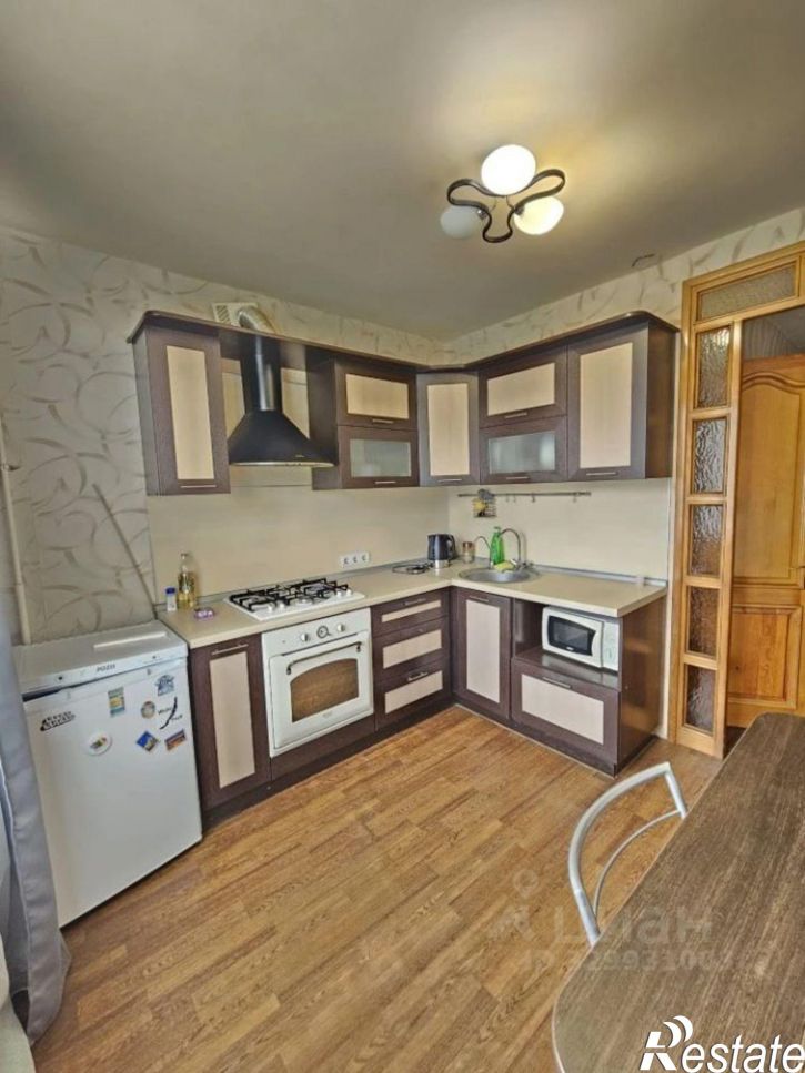 2-комн квартира 22-й микрорайон, 1