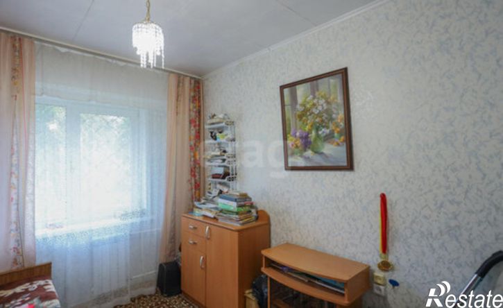 4-комн квартира 10-й микрорайон, 98
