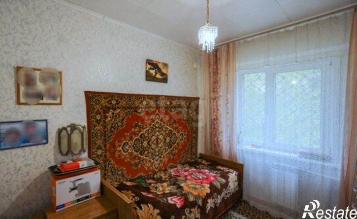 4-комн квартира 10-й микрорайон, 98