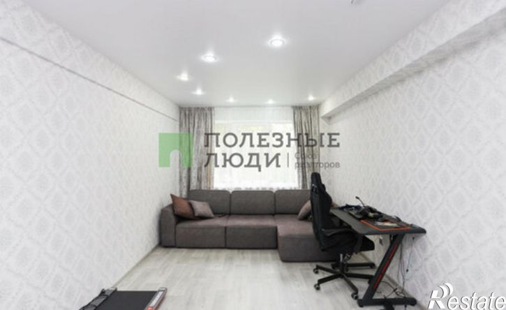 3-комн квартира микрорайон 12А, 9