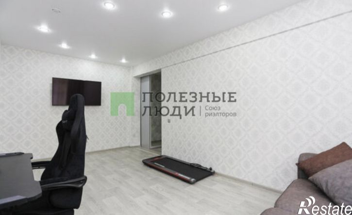 3-комн квартира микрорайон 12А, 9