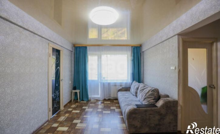 2-комн квартира 12-й микрорайон, 1