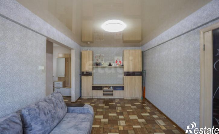 2-комн квартира 12-й микрорайон, 1