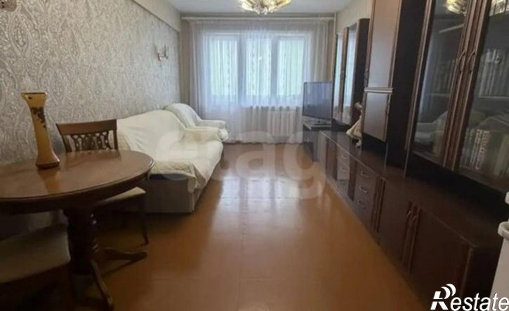 3-комн квартира 18-й микрорайон, 1