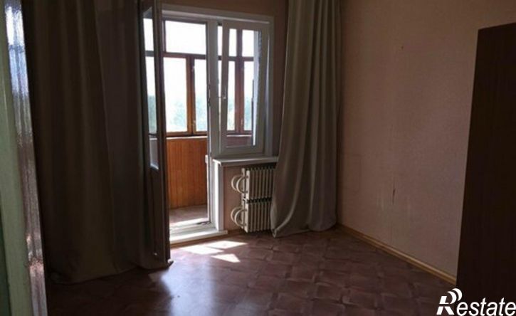 3-комн квартира 33-й микрорайон, 11