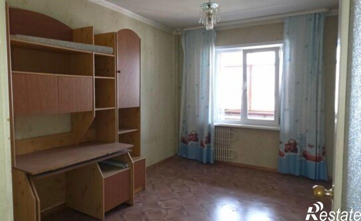3-комн квартира 33-й микрорайон, 11