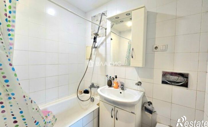 2-комн квартира улица Новокшенова, 8