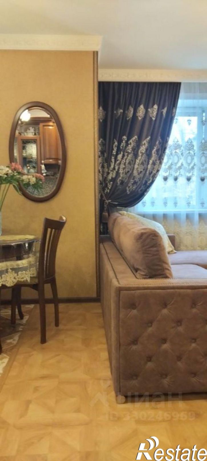 2-комн квартира 33-й микрорайон, 24