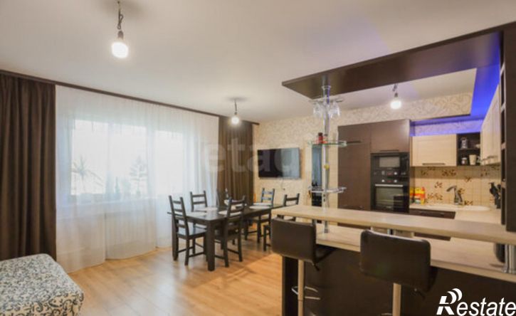 3-комн квартира 32-й микрорайон, 5