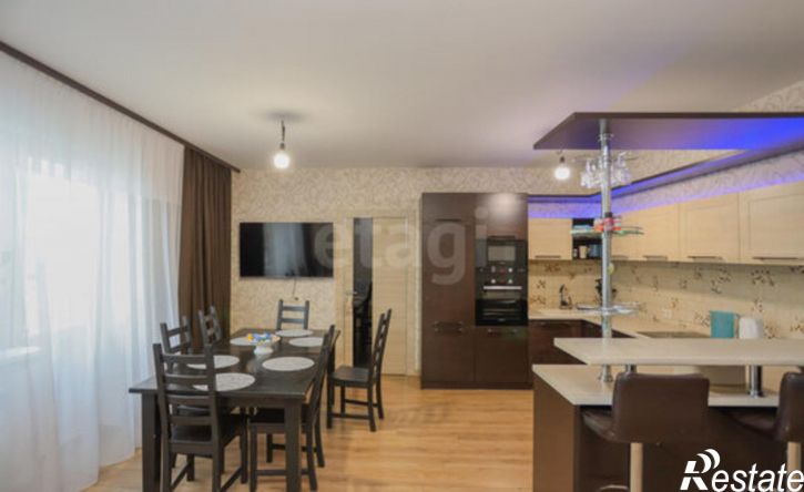 3-комн квартира 32-й микрорайон, 5