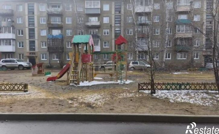 2-комн квартира 11-й микрорайон, 12