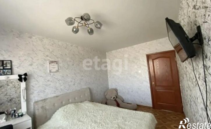 3-комн квартира 7-й микрорайон, 1