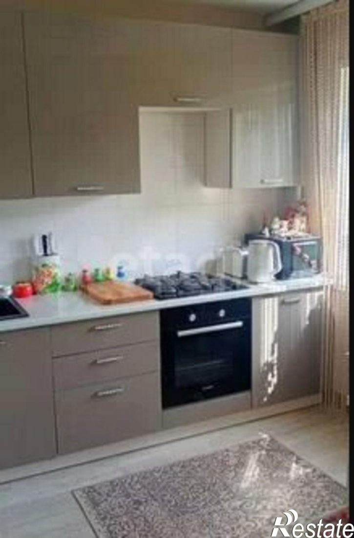 2-комн квартира ул 40 лет Октября, 44,  д. 44