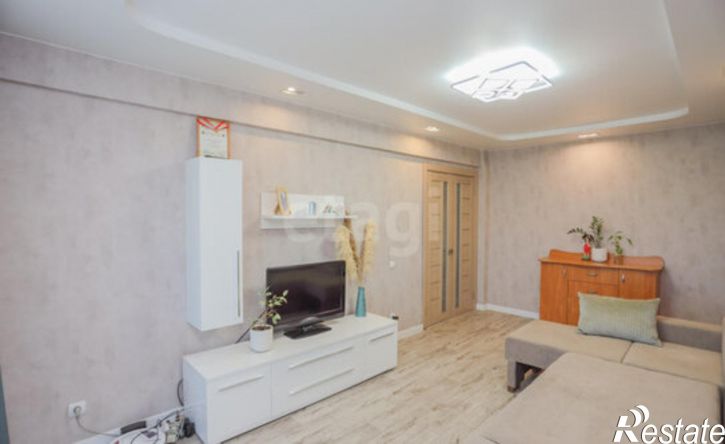 3-комн квартира 7-й микрорайон, 15