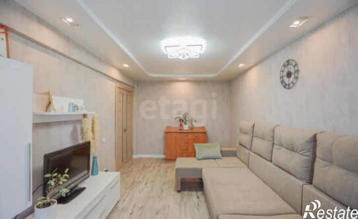 3-комн квартира 7-й микрорайон, 15