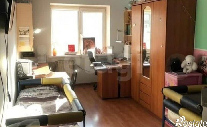 3-комн квартира 30-й микрорайон, 7