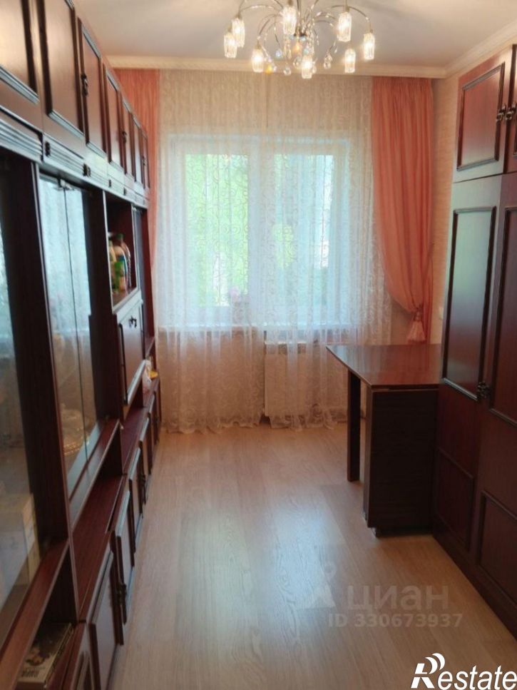 3-комн квартира 15-й микрорайон, 10