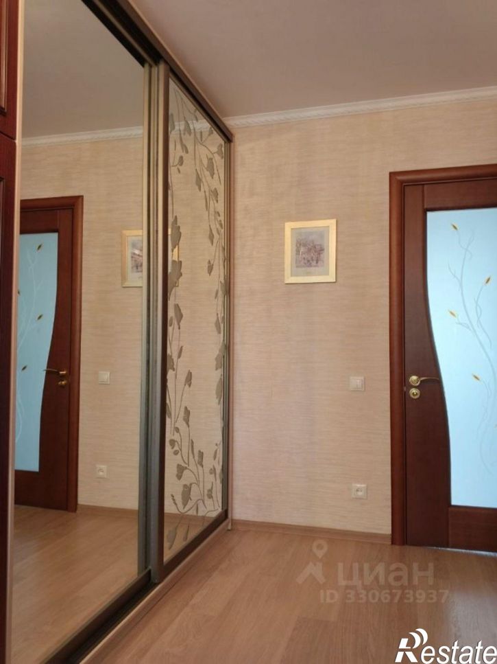 3-комн квартира 15-й микрорайон, 10