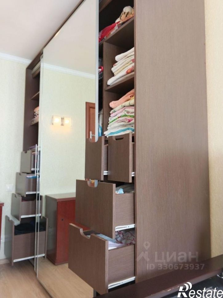 3-комн квартира 15-й микрорайон, 10