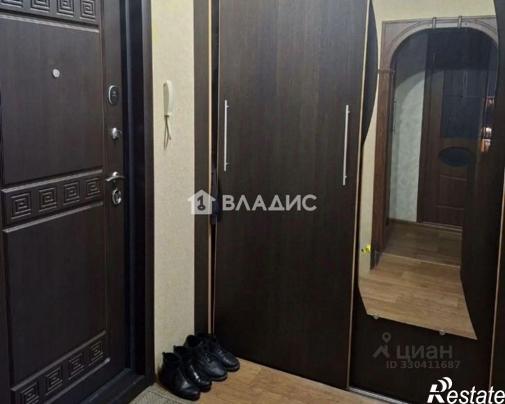 1-комн квартира 32-й микрорайон, 5
