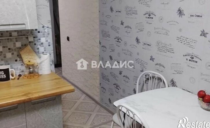 2-комн квартира 8-й микрорайон, 92