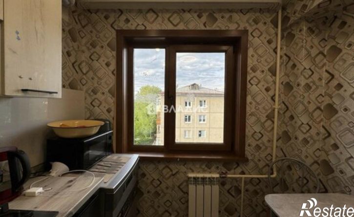 2-комн квартира 10-й микрорайон, 99