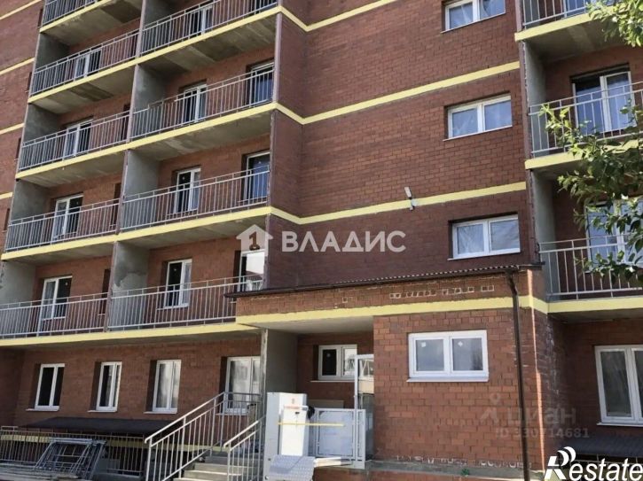 2-комн квартира 32-й микрорайон, 24