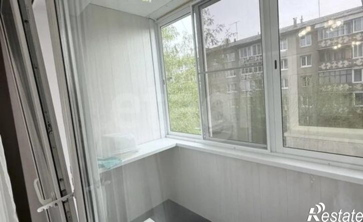 2-комн квартира 18-й микрорайон, 1