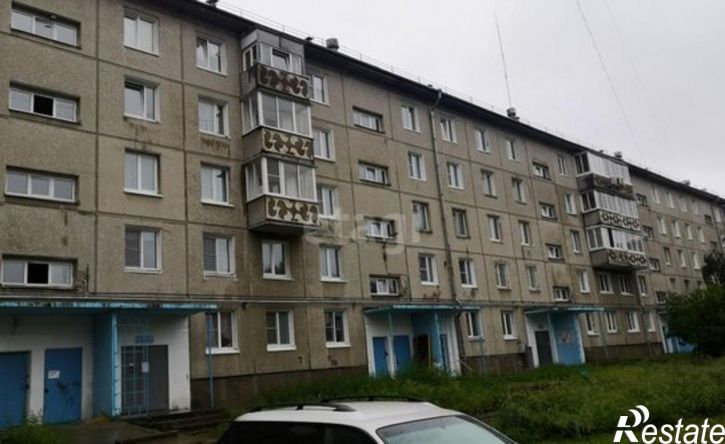 2-комн квартира 18-й микрорайон, 1