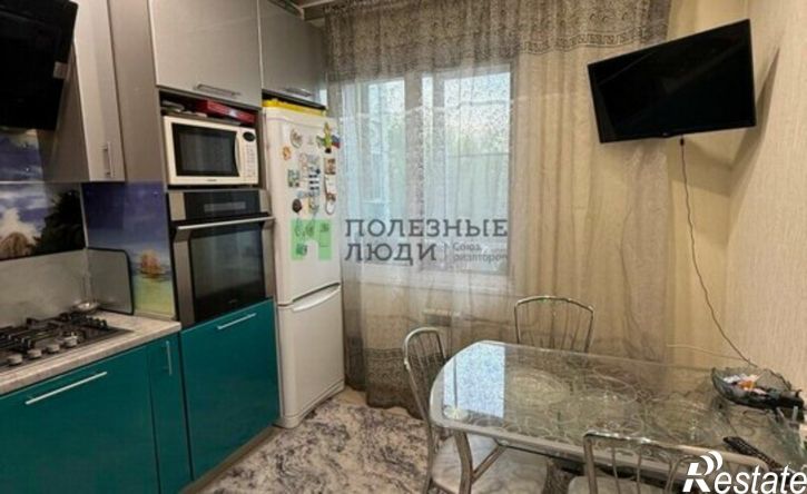 3-комн квартира 19-й микрорайон, 12