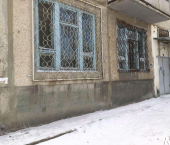 офис 108 кв м, этаж 1/5 15 мкр., дом 18