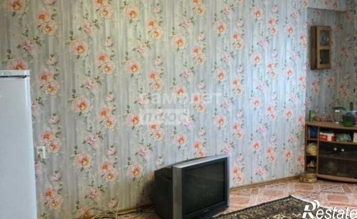 3-комн квартира 8-й микрорайон, 93
