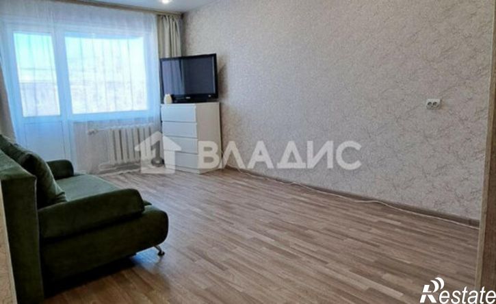 2-комн квартира 10-й микрорайон, 38