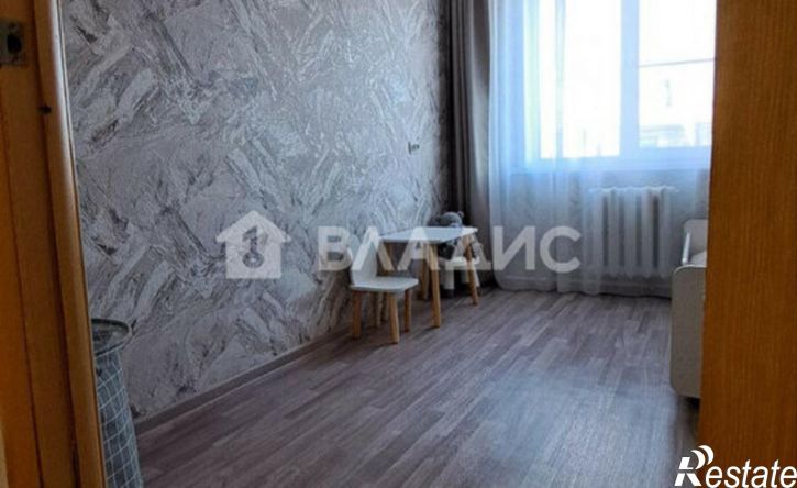 2-комн квартира 10-й микрорайон, 38