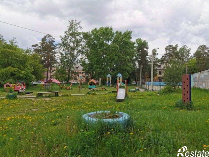 2-комн квартира 22-й кв-л, 37