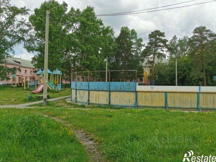 2-комн квартира 22-й кв-л, 37