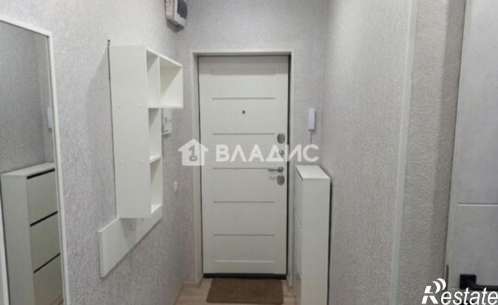 2-комн квартира квартал Л, 3
