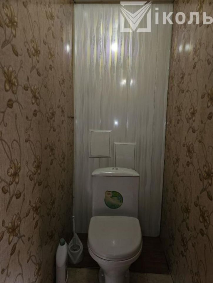 2-комн квартира -, 10