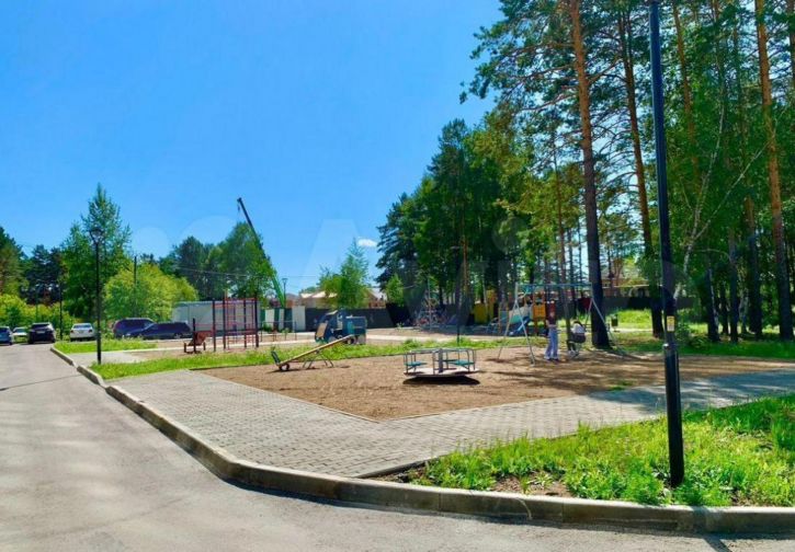 2-комн квартира 34-й мкр, 56