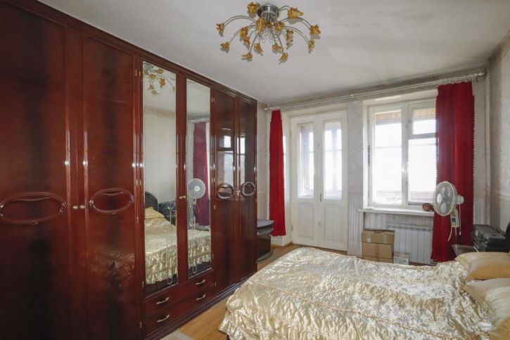 2-комн квартира 89-й кв-л, 19